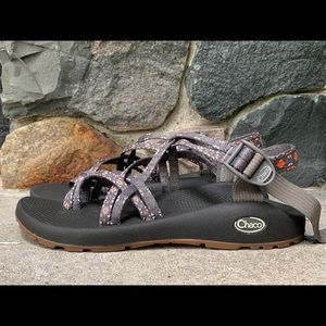 Women’s Chaco ZX/2 Classic Creed Golden Size 9